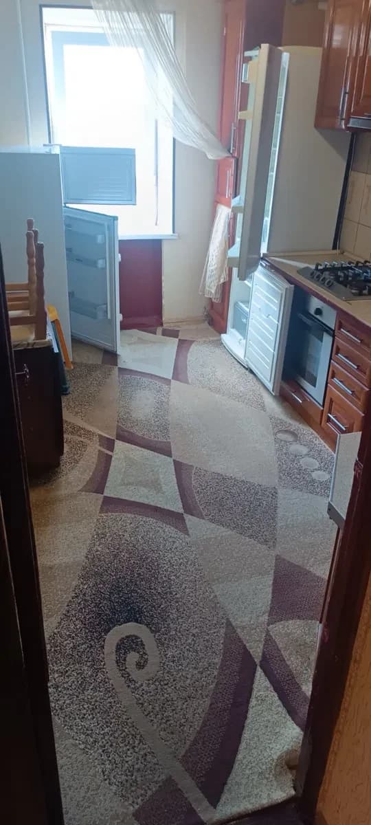 3-кімнатна квартира, Умань: окремі кімнати, 2 балкони - фото 2
