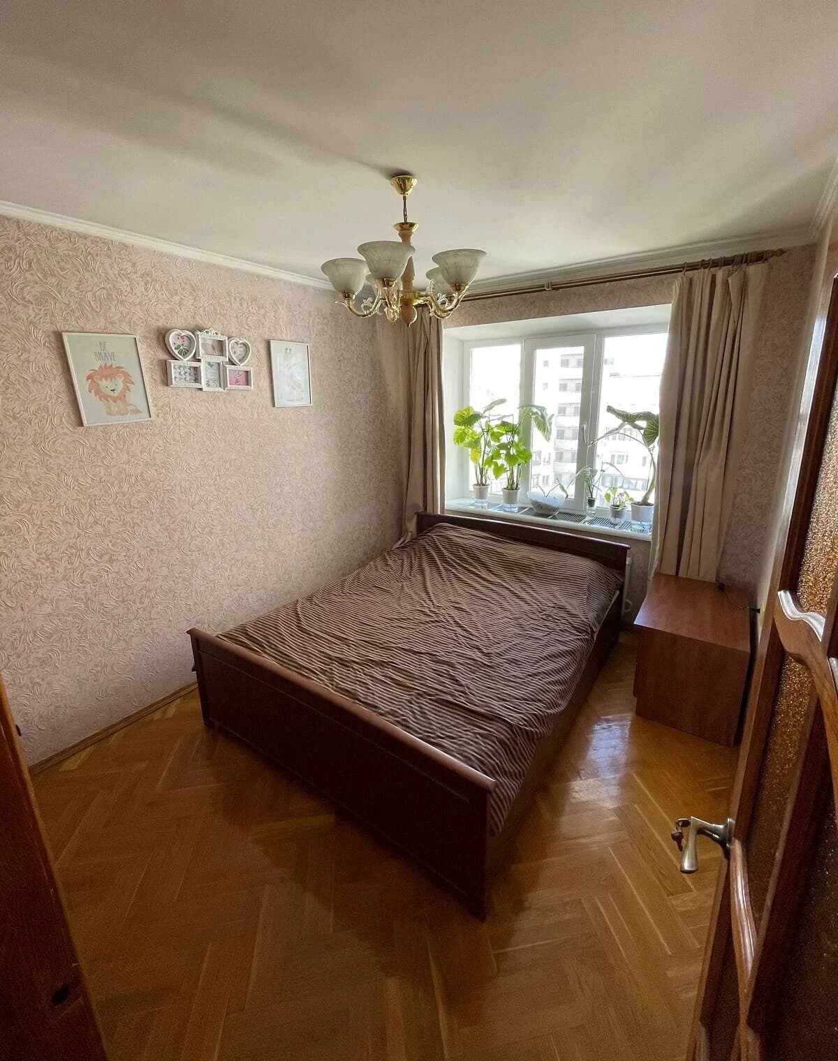 3-кімнатна квартира, Оболонь: укриття в будинку, метро Мінська - фото 1