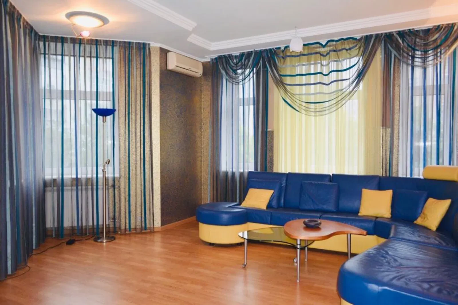 4-кімнатна квартира, Печерський: дизайнерський ремонт, світло без відключень - фото 5