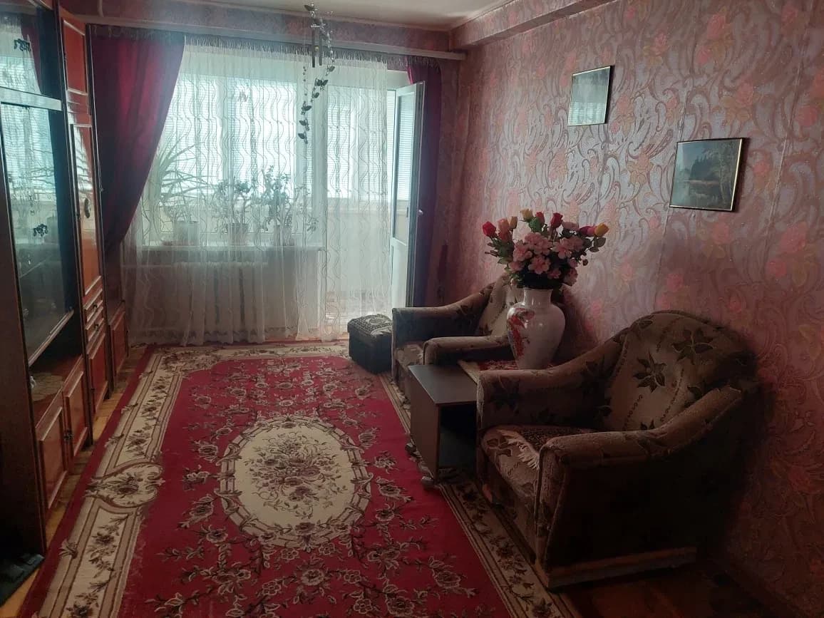 3-кімнатна квартира, Комунарський: довгострокова оренда