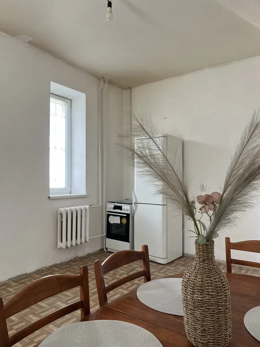 2-кімнатна квартира, Биківня: дитяча кімната 18 м², парк і ліс поруч - фото 1