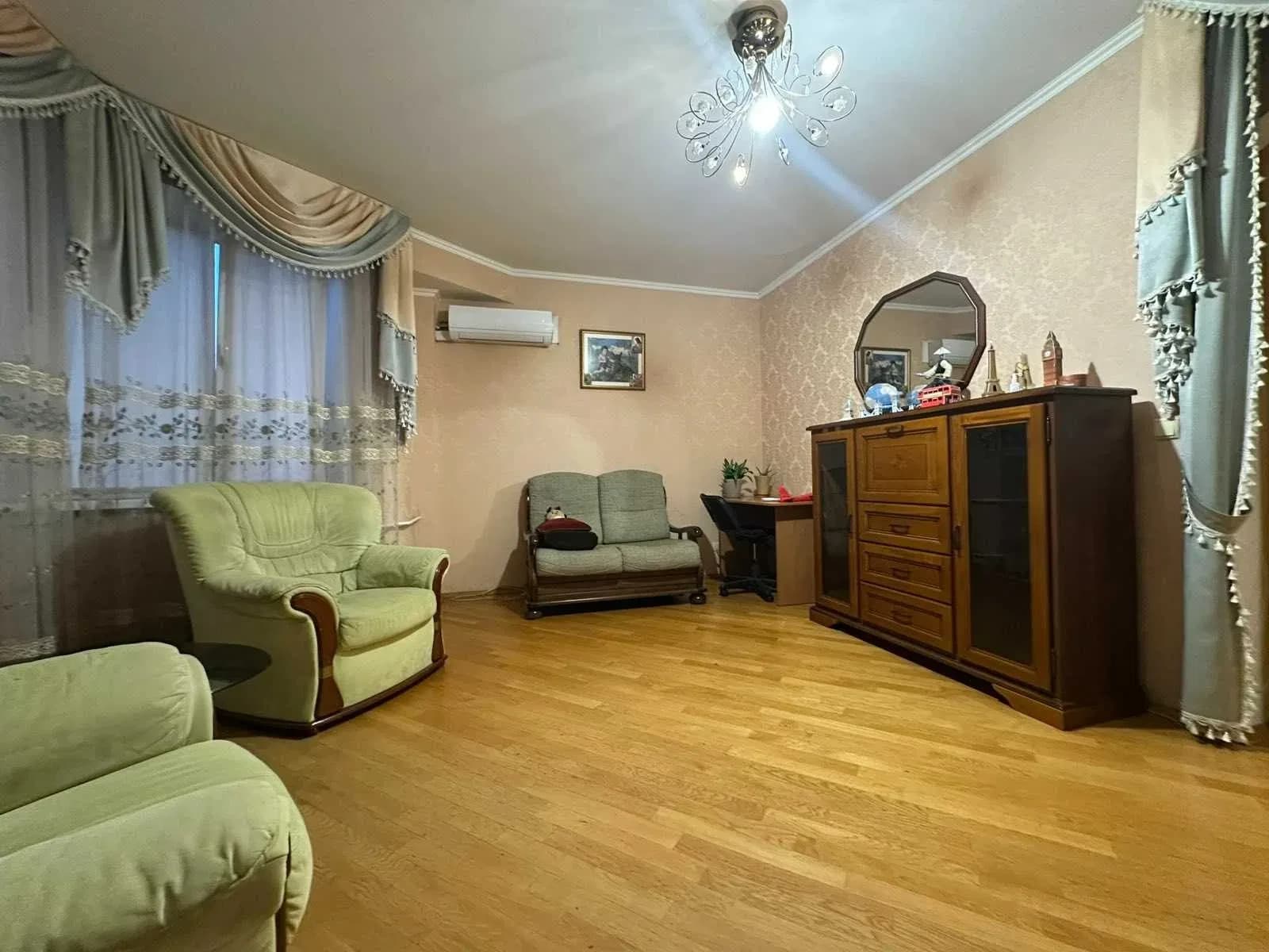 2-кімнатна квартира, Дніпровський: генератор, сім'ям, метро 7 хв - фото 5
