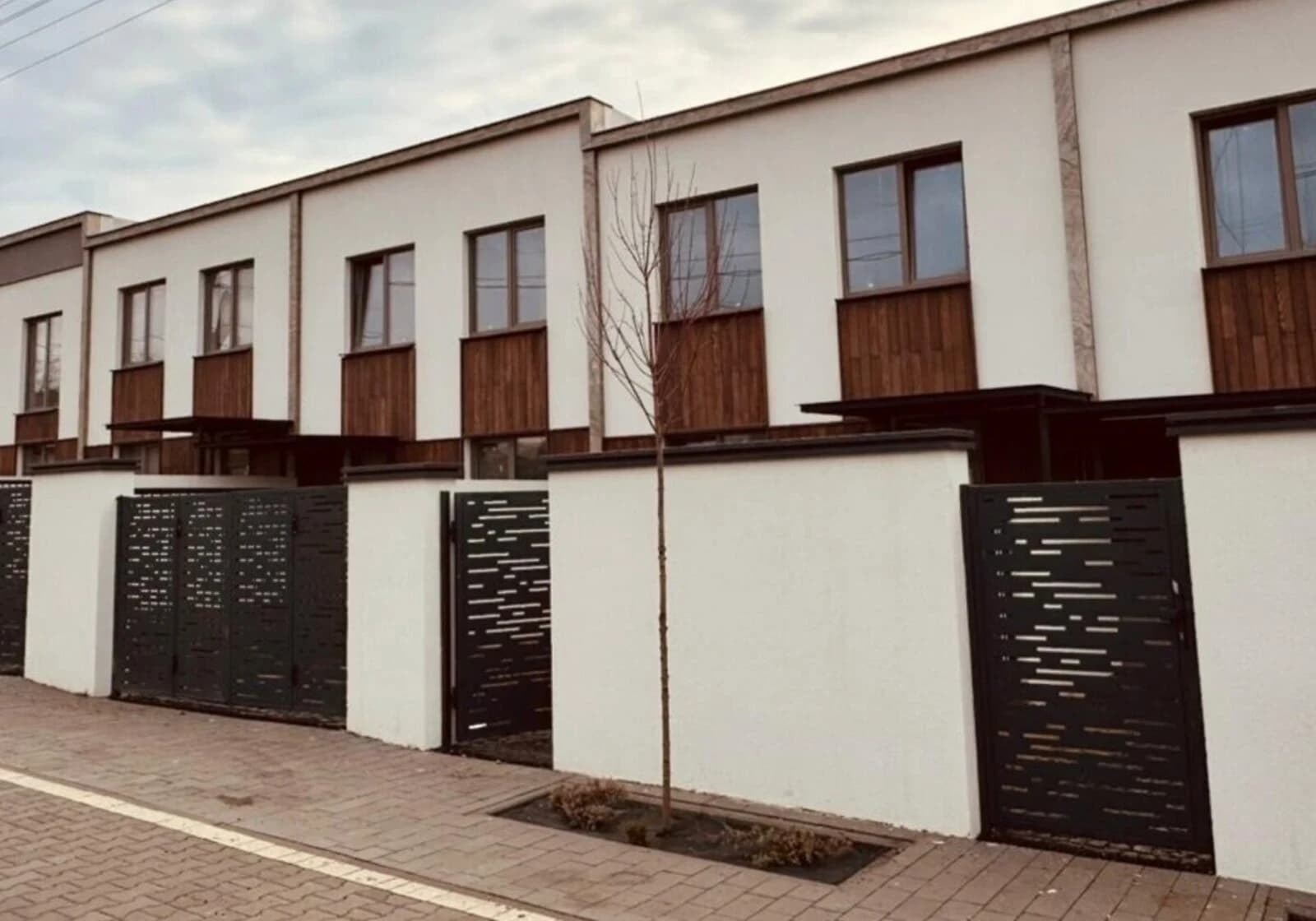 Таунхаус, Червениця: басейн, власний сад, річка і ліс поруч - фото 3