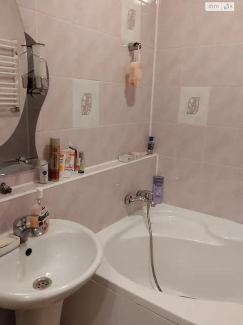 3-кімнатна квартира, Верховина: бойлер, балкон або лоджія - фото 3