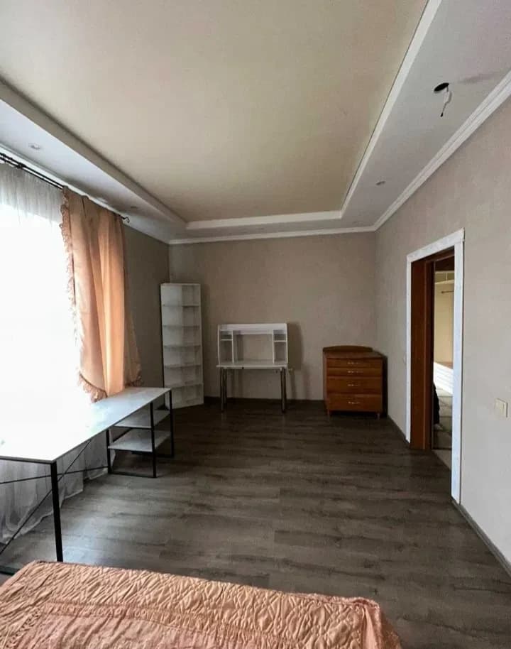 Будинок, Усатове: тераса 40 м², резервне живлення, 6 паркомісць - фото 5