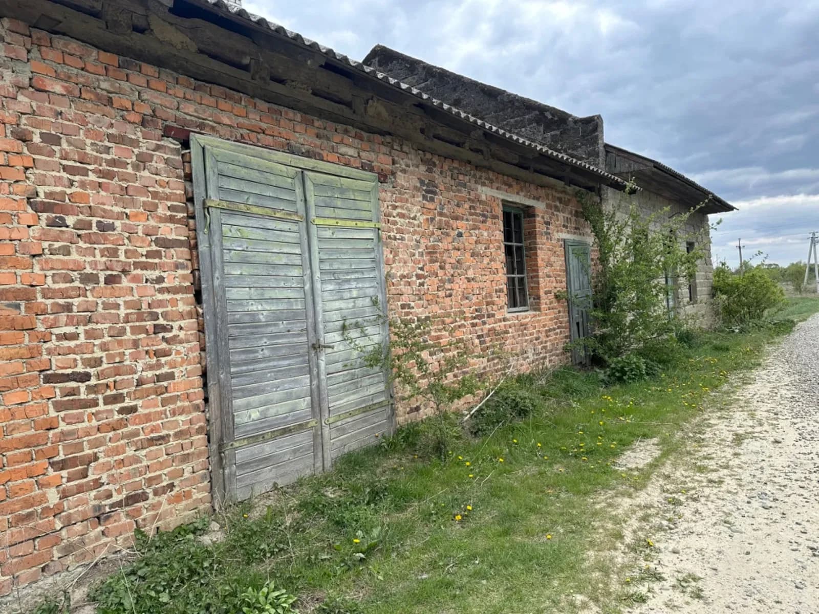 Приміщення, Бережниця: 40 кВт світла, до асфальту 100 м - фото 1