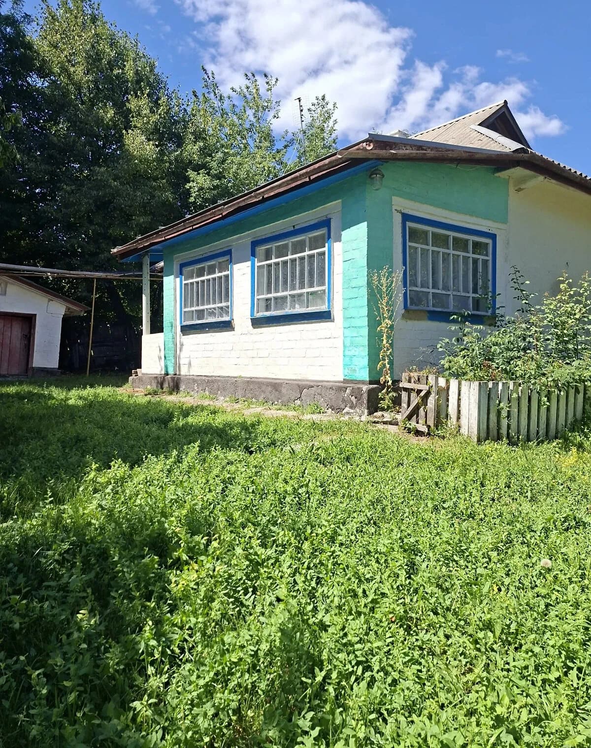 Будинок, Мошурів: 33 сотки, літня кухня, криниця