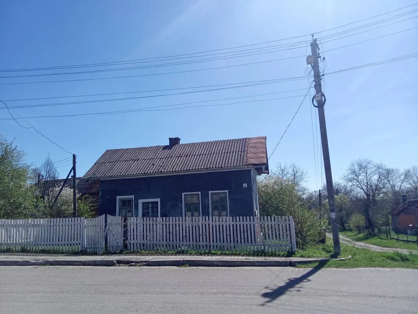 Приміщення, Нові Стрілища: 2,2 сотки землі, можлива розбудова - фото 1