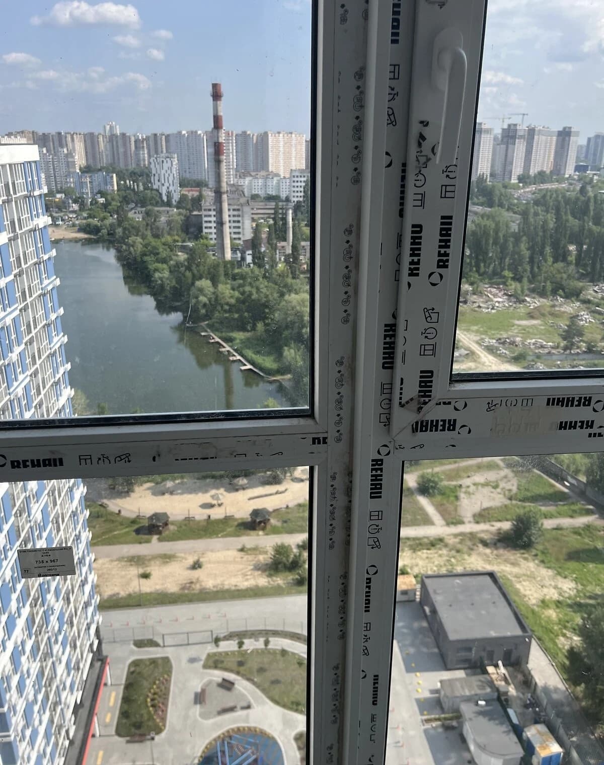 2-кімнатна квартира, Дарницький: єОселя, укриття, охорона - фото 1