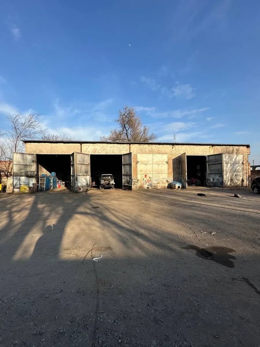 Бокси, Покровський: світло без відключень, 380 В, територія 1000 м² - фото 1