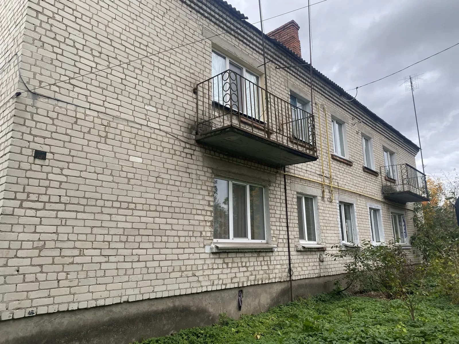 3-кімнатна квартира, Тупичів: гараж, господарське приміщення - фото 3