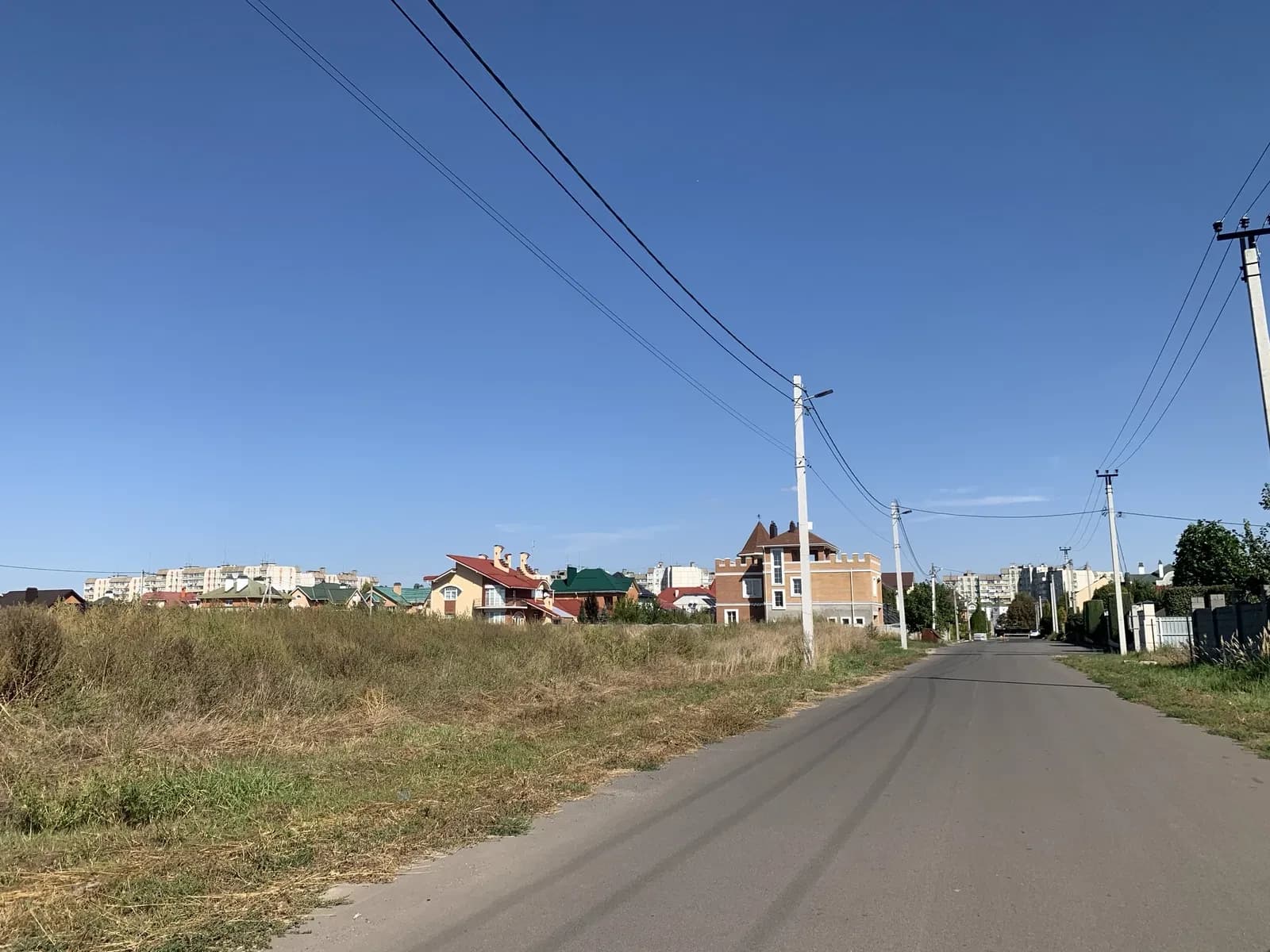 Ділянка 5 соток, Царське село: асфальтована вулиця, 1 хв до інфраструктури - фото 1