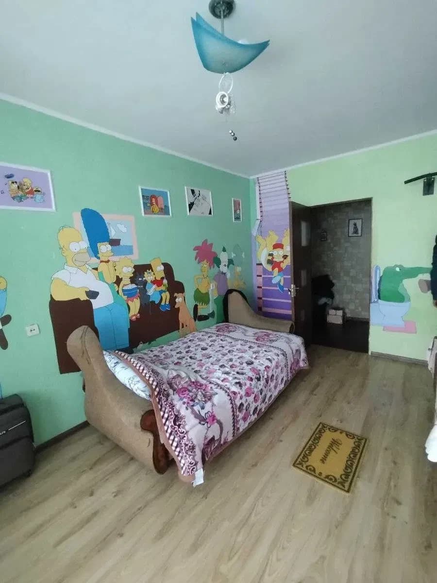 3-кімнатна квартира, 40 квартал: меблі й техніка, торг - фото 1