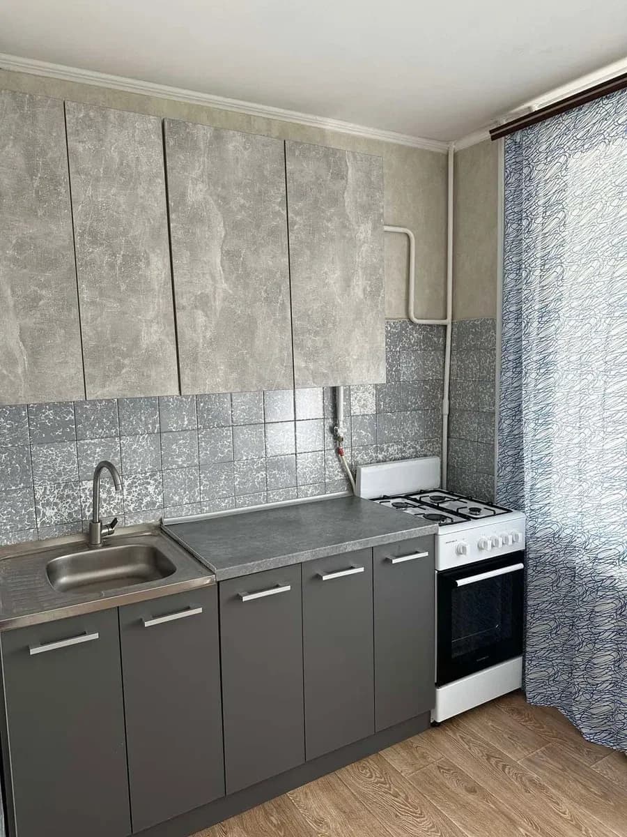 2-кімнатна квартира, Звягель: довгострокова оренда, без тварин - фото 4