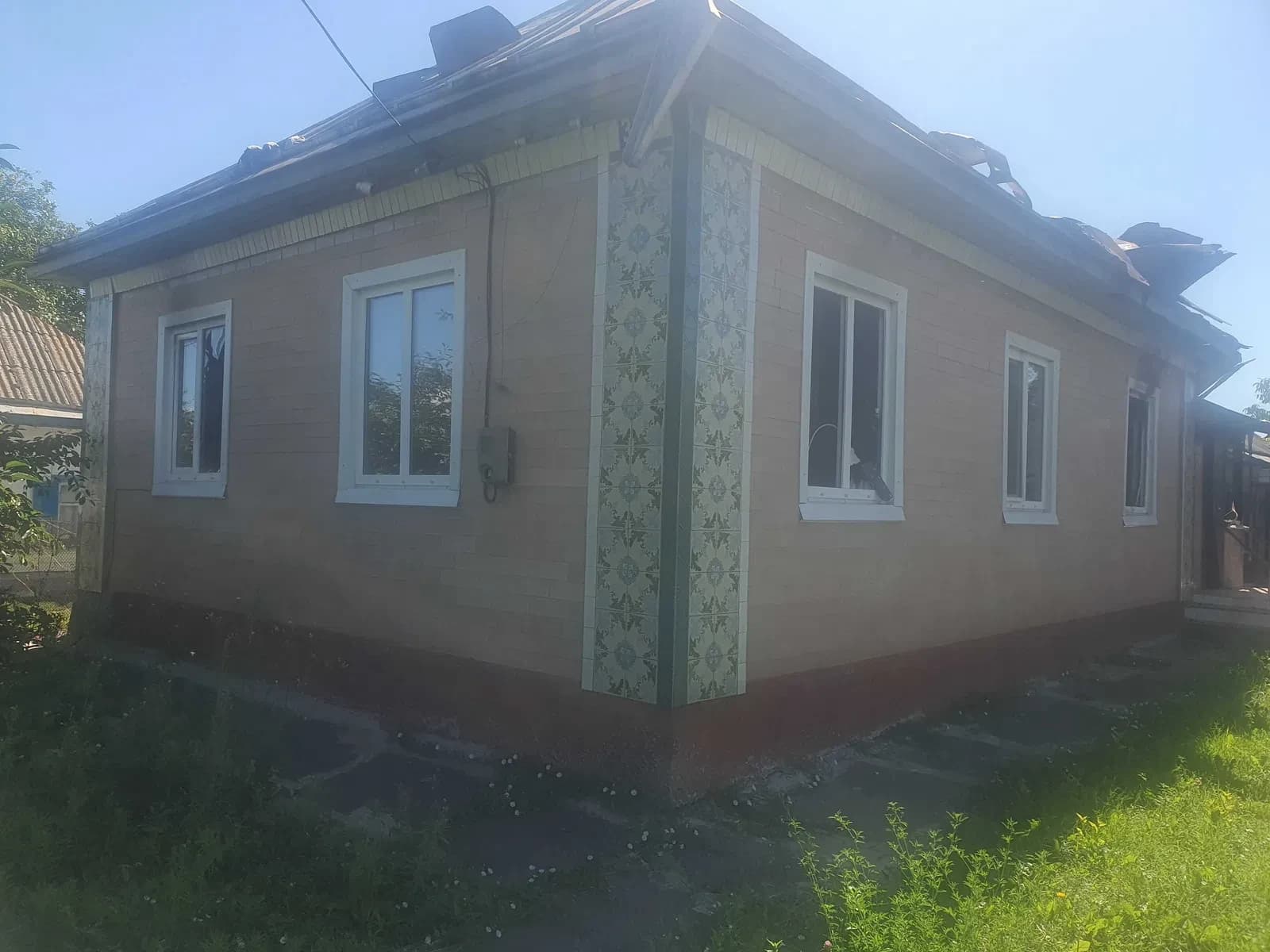 Будинок, Чорнобай: під реконструкцію, гараж і 7 соток
