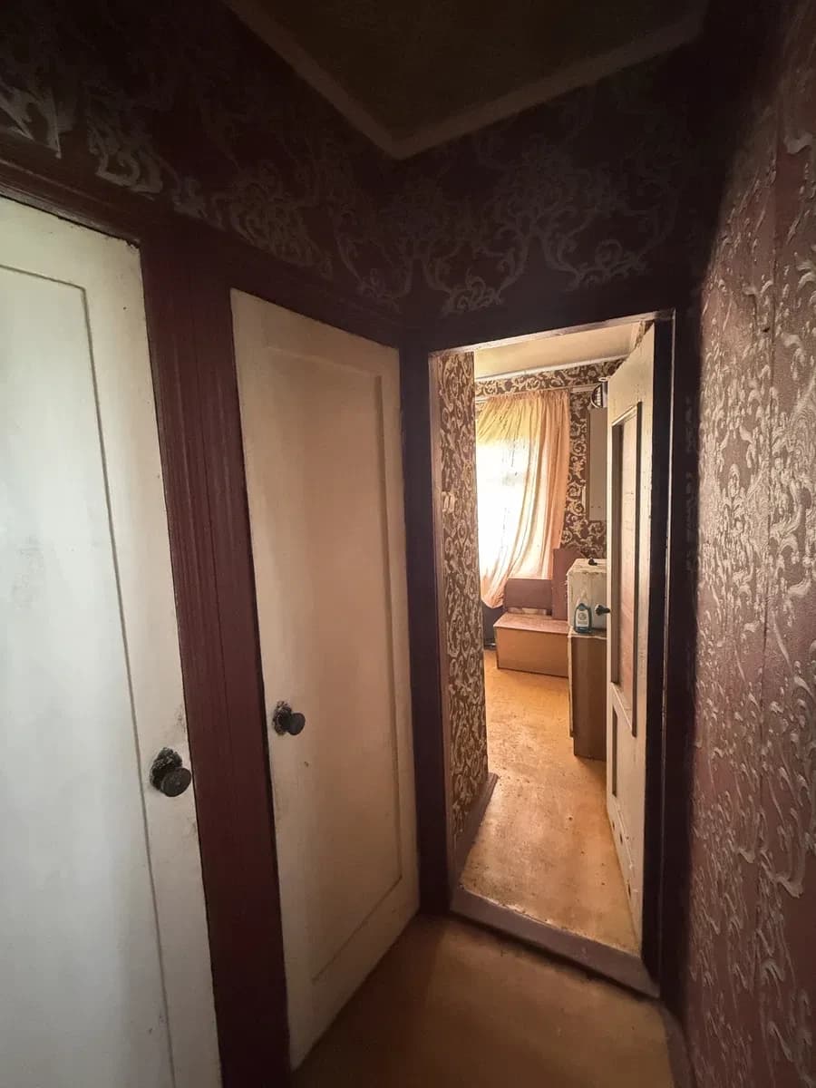 2-кімнатна квартира, Фастів: потребує ремонту, хрущовка