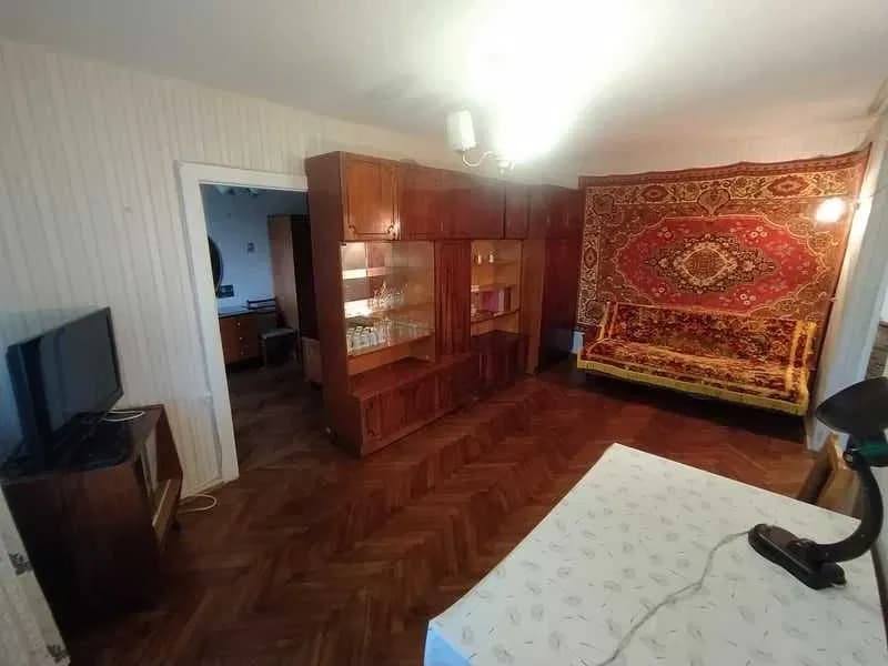 2-кімнатна квартира, Святошинський: метро Нивки, засклений балкон - фото 3