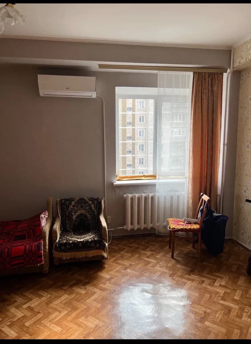 1-кімнатна квартира, Бровари: житловий стан, меблі - фото 3