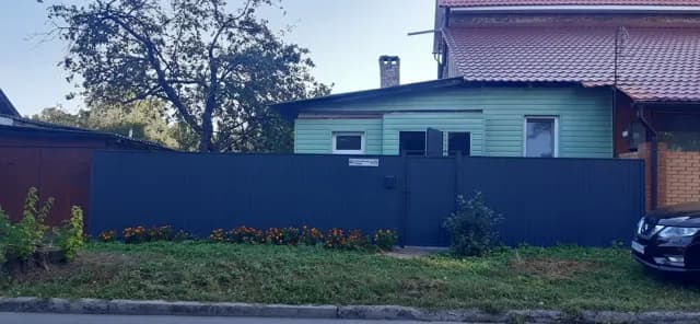 Частина будинку, Новозаводський: гараж, дворик, барбекю