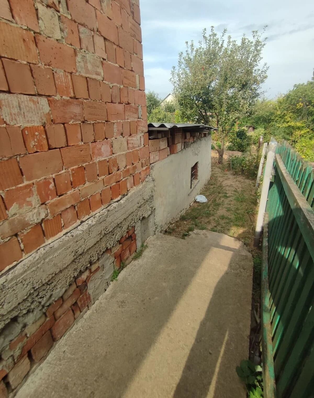 Дача, Роша: цегляні стіни, централізоване опалення - фото 4