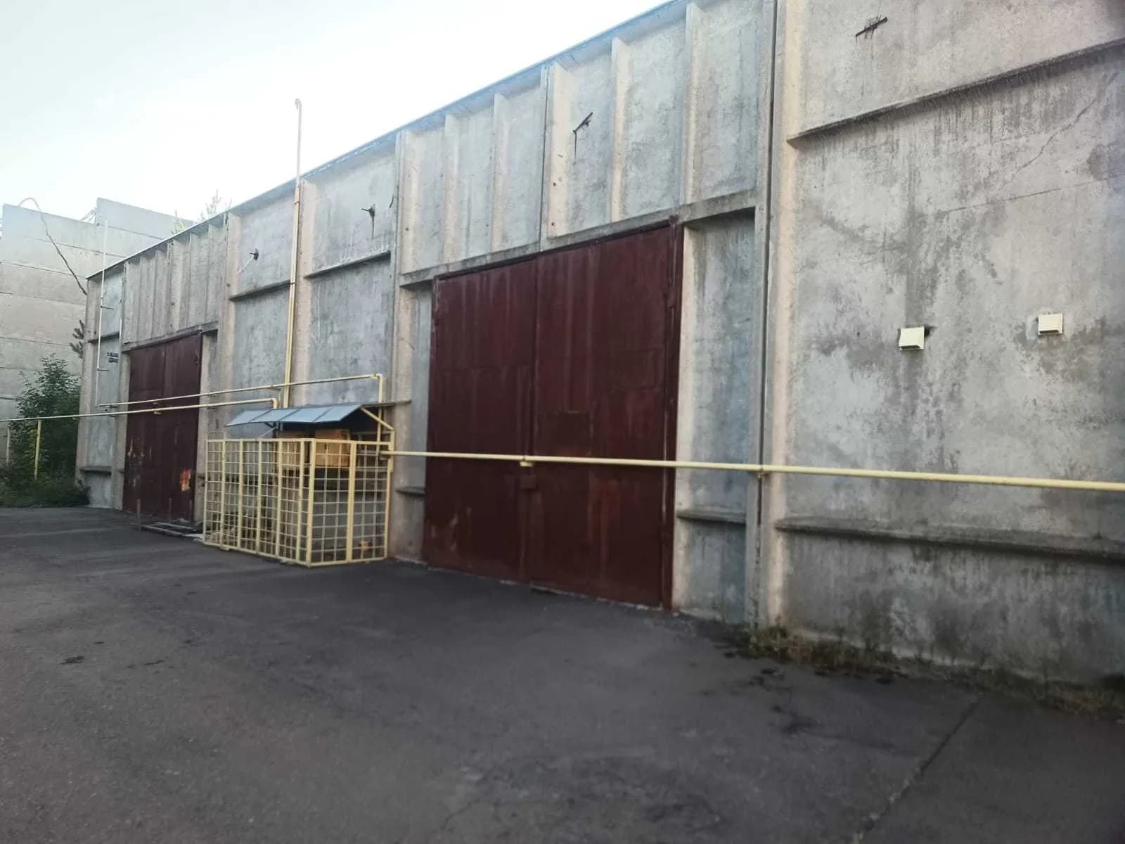 Промислове приміщення, Бровари: окрема будівля, 2 кран-балки - фото 4