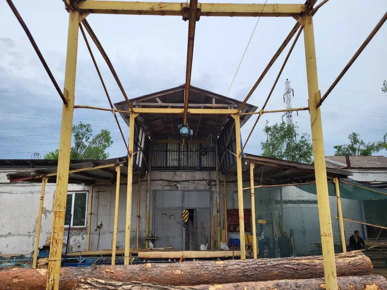 Виробнича база, Покровський: 3 фази 380 В, тельферна естакада - фото 2