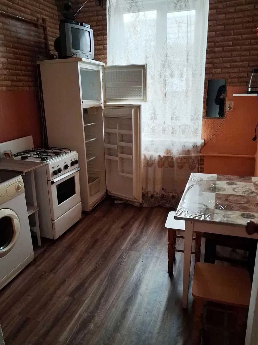 2-кімнатна квартира, Вознесенівський: роздільні кімнати, сталінка - фото 5