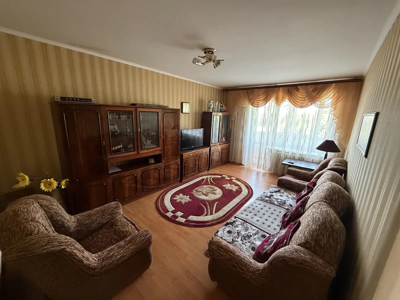 Глухів: 3-кімнатна квартира, єВідновлення - фото 2