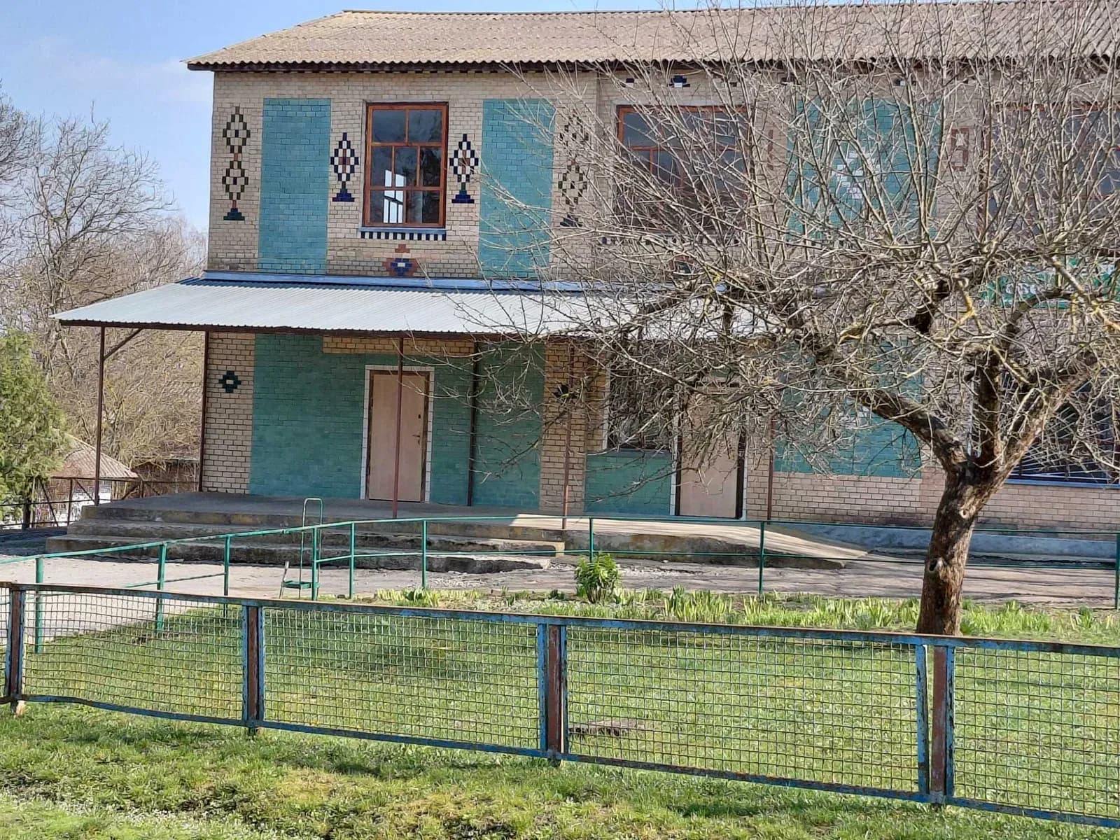 Приміщення, Пилипківці: два поверхи, великий підвал, газ і електрика - фото 4