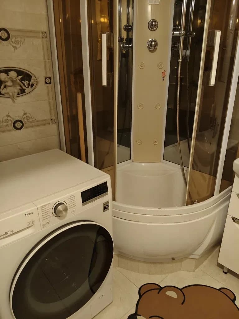 2-кімнатна квартира, Чорноморськ: євроремонт, вода й опалення працюють - фото 4
