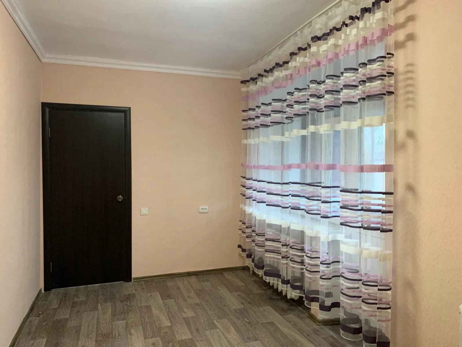 2-кімнатна квартира, Дніпровський: косметичний ремонт, техніка - фото 3