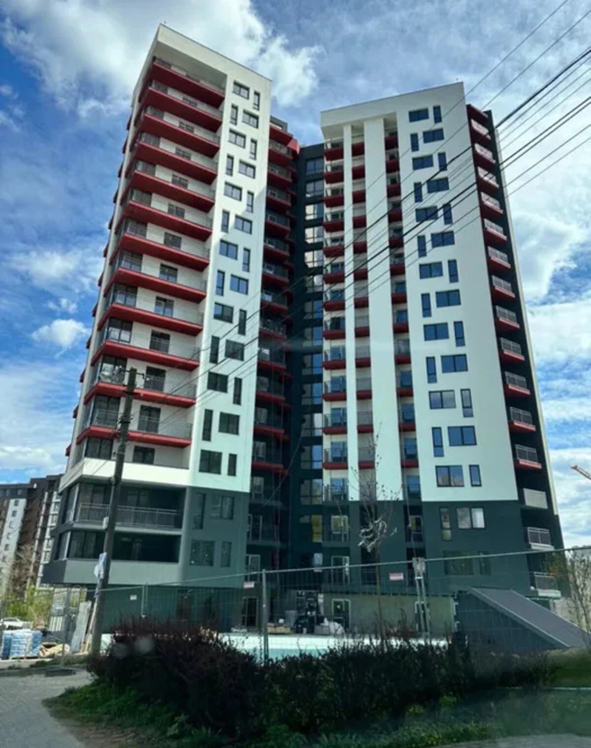2-кімнатна квартира, Голоско: новобудова, потребує ремонту