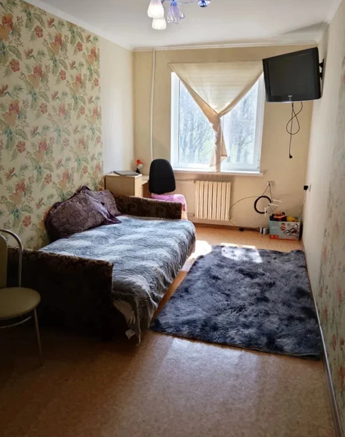 2-кімнатна квартира, Кривий Ріг: балкон, внутрішній двір - фото 3