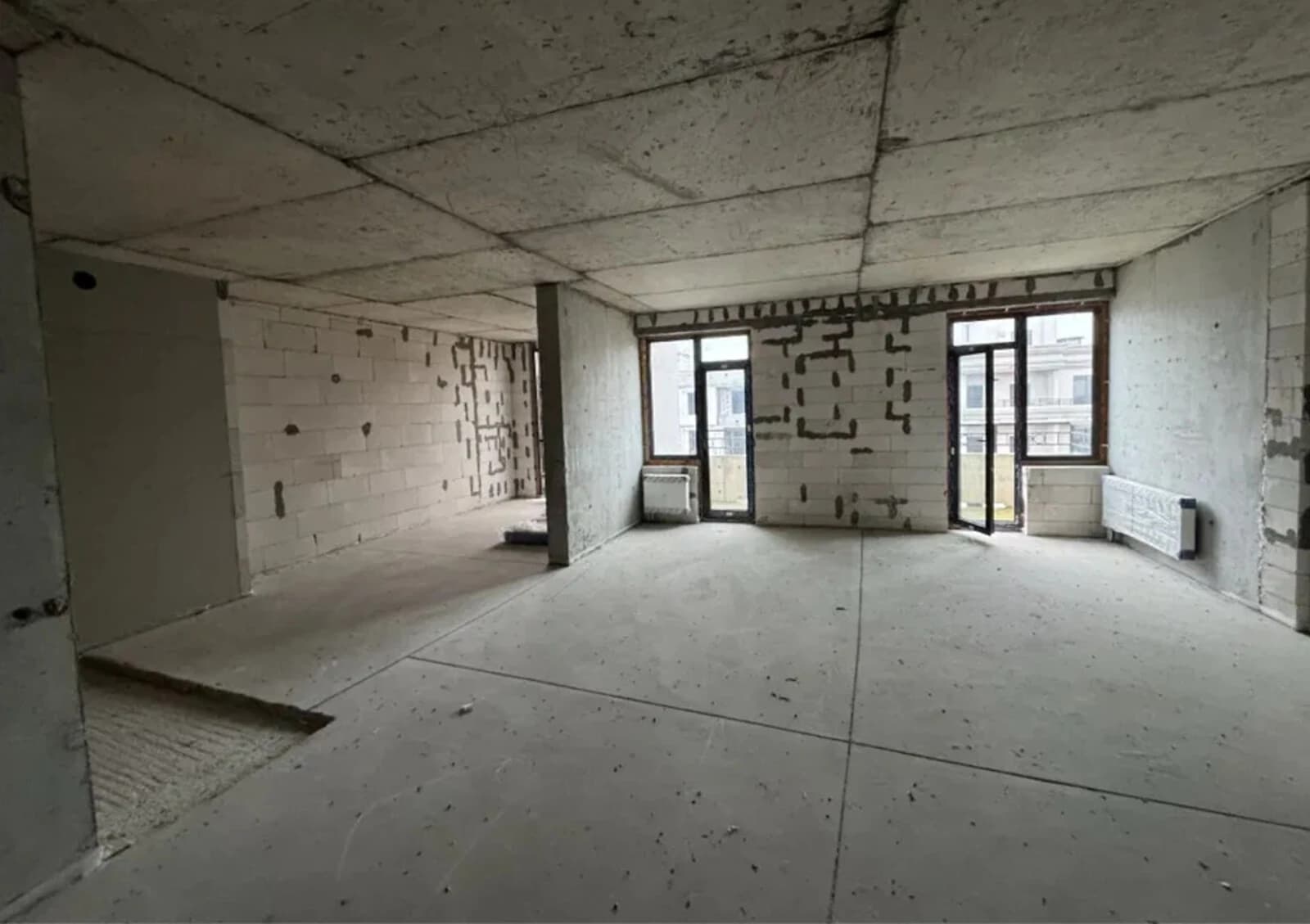 2-кімнатна квартира, Одеса: кухня 30 м², централізоване опалення - фото 1