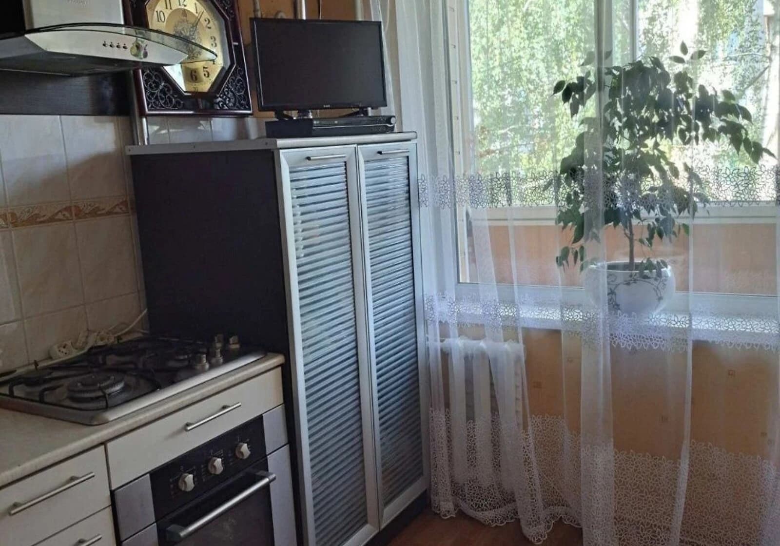 3-кімнатна квартира, Павлоград: централізоване опалення - фото 2