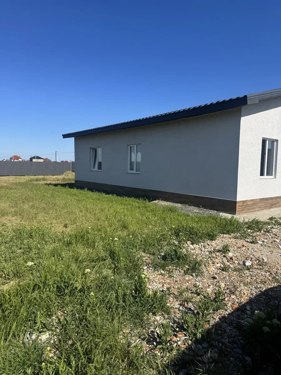 Будинок, Фонтанка: вода, 17 кВт електрики, резервна ємність - фото 2
