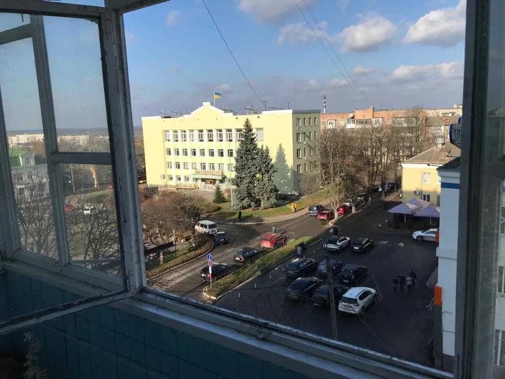 2-кімнатна квартира, Фастів: центр, роздільні кімнати, новий ліфт - фото 2