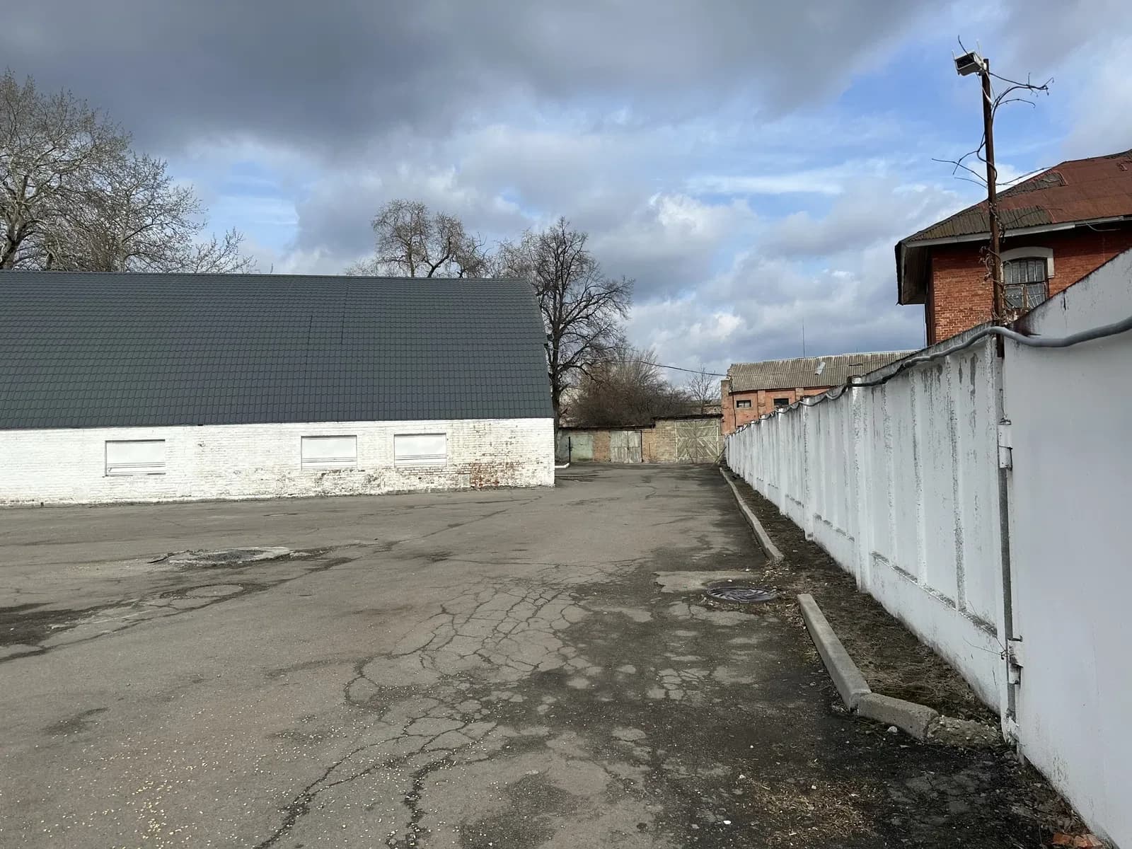Майновий комплекс у Сквирі: склад-ангар 3000 м², центр міста - фото 5
