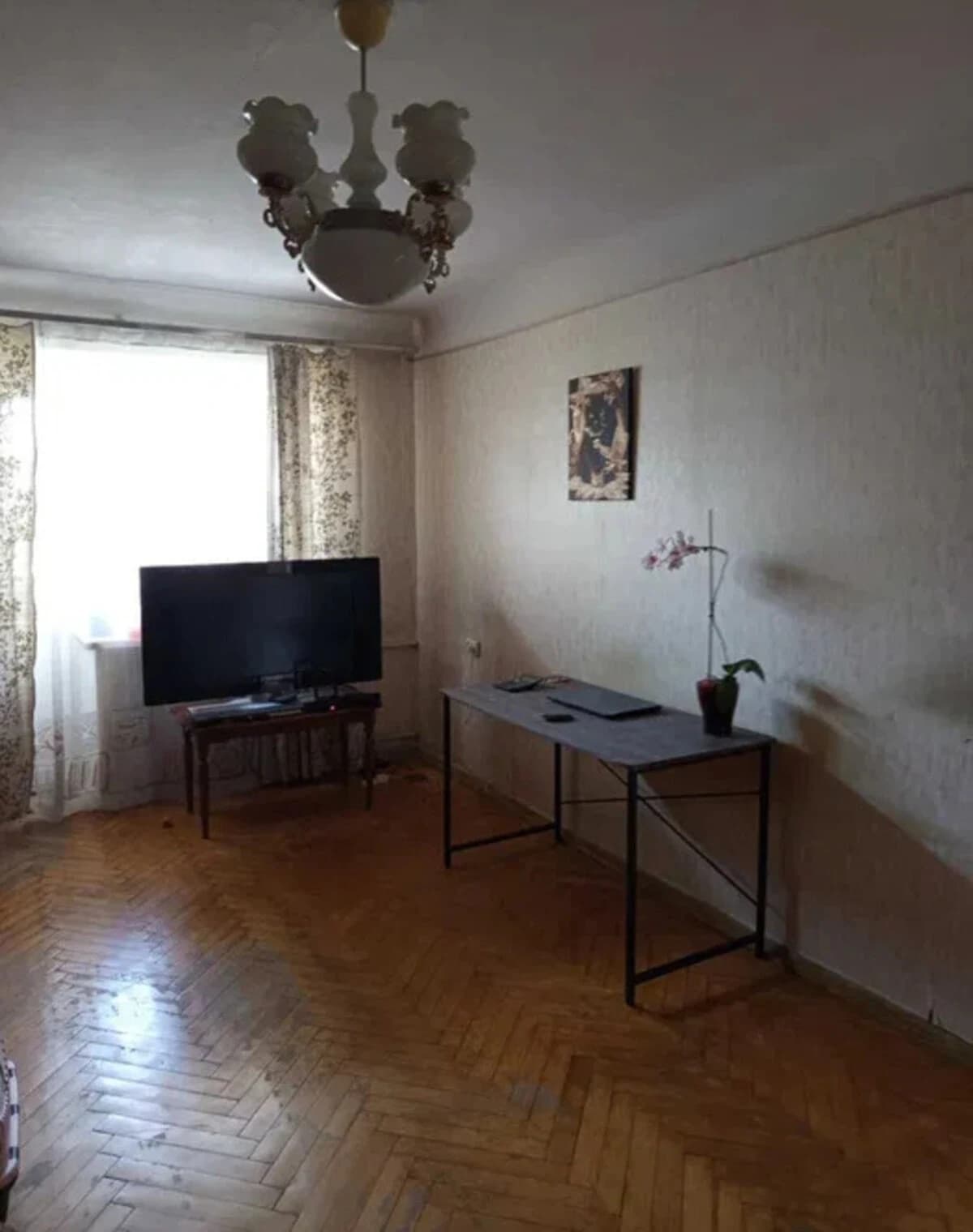 1-кімнатна квартира, Київ: балкон, внутрішній двір - фото 5