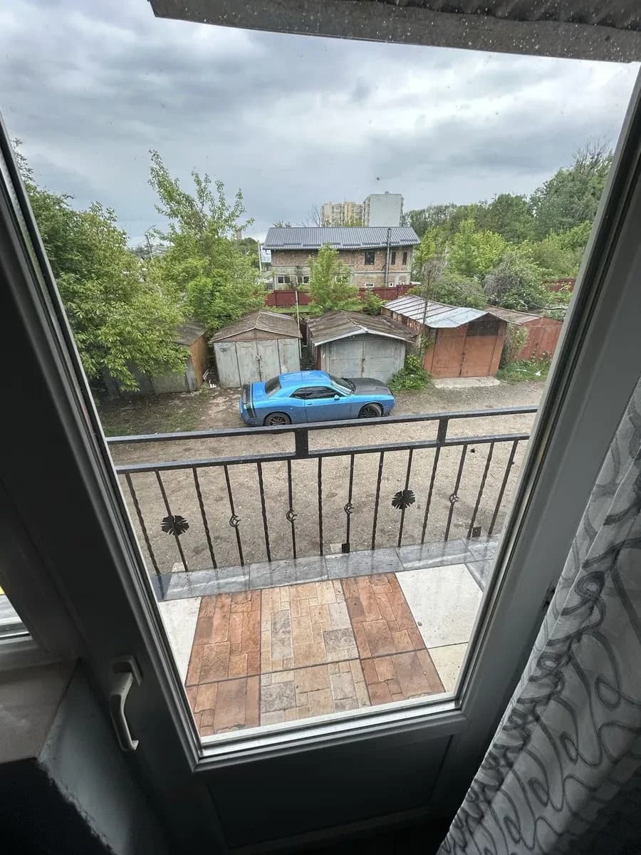 Гараж, Чернівці: вміщує спринтер, можна жити на другому поверсі - фото 5