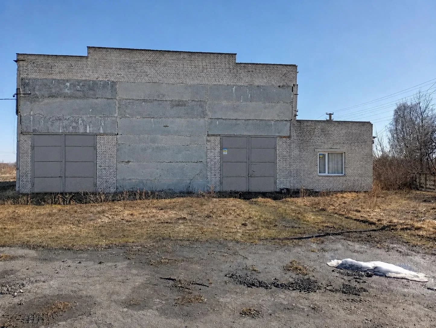 Виробничо-складський комплекс, Іваничі: заїзд фур, торг