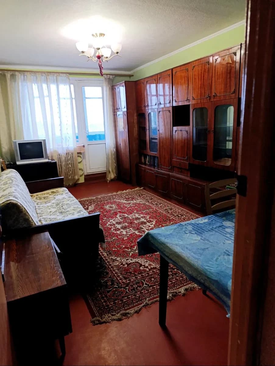 3-кімнатна квартира, Роганський житловий масив: метро Індустріальна 10 хв