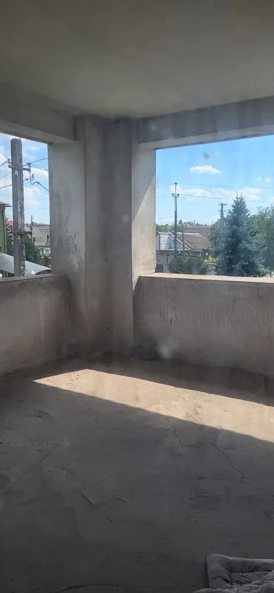 Котедж, Космос: гараж на дві машини, торг