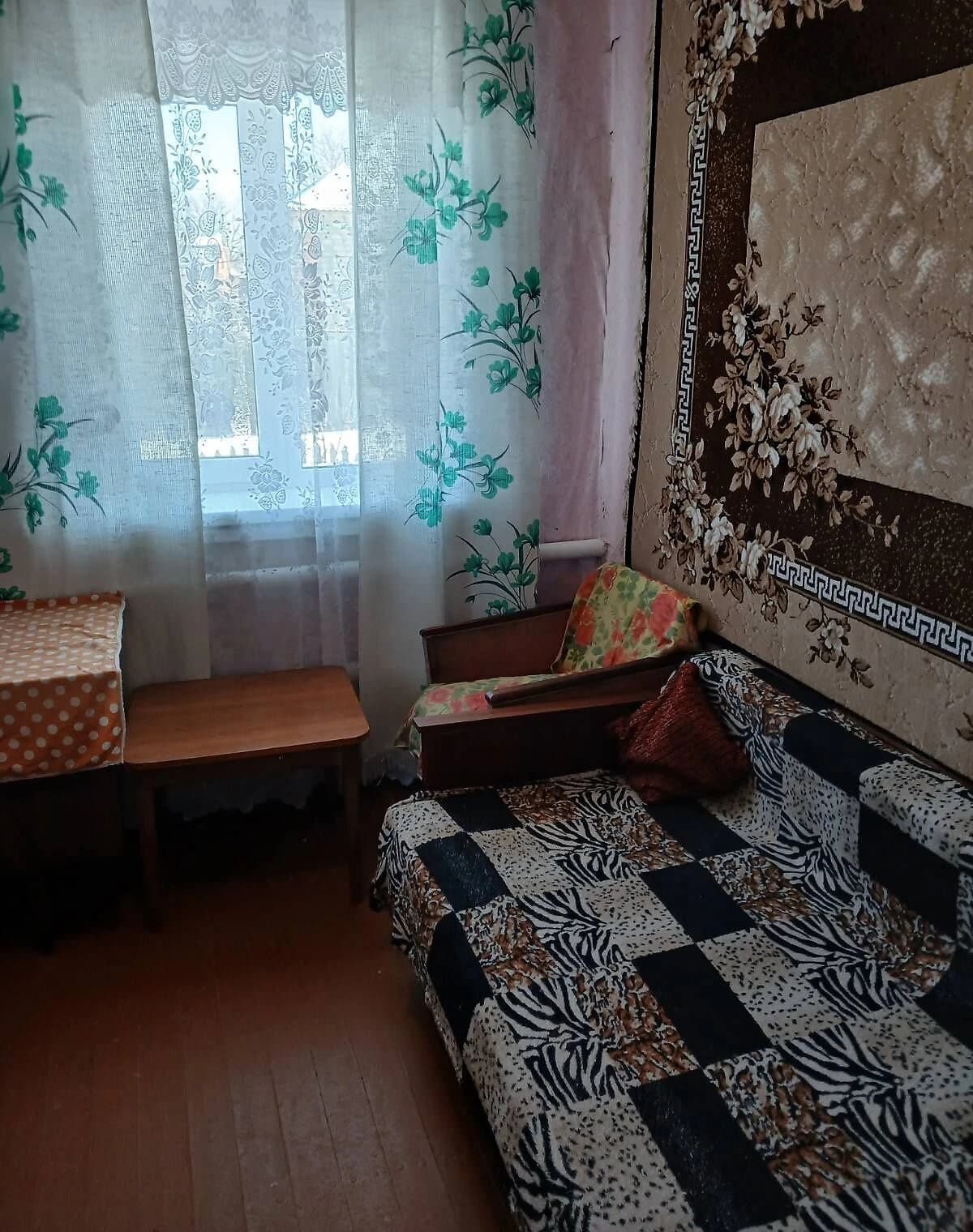 Будинок, Золочів: цегляні стіни, літня кухня, дитячий майданчик - фото 4