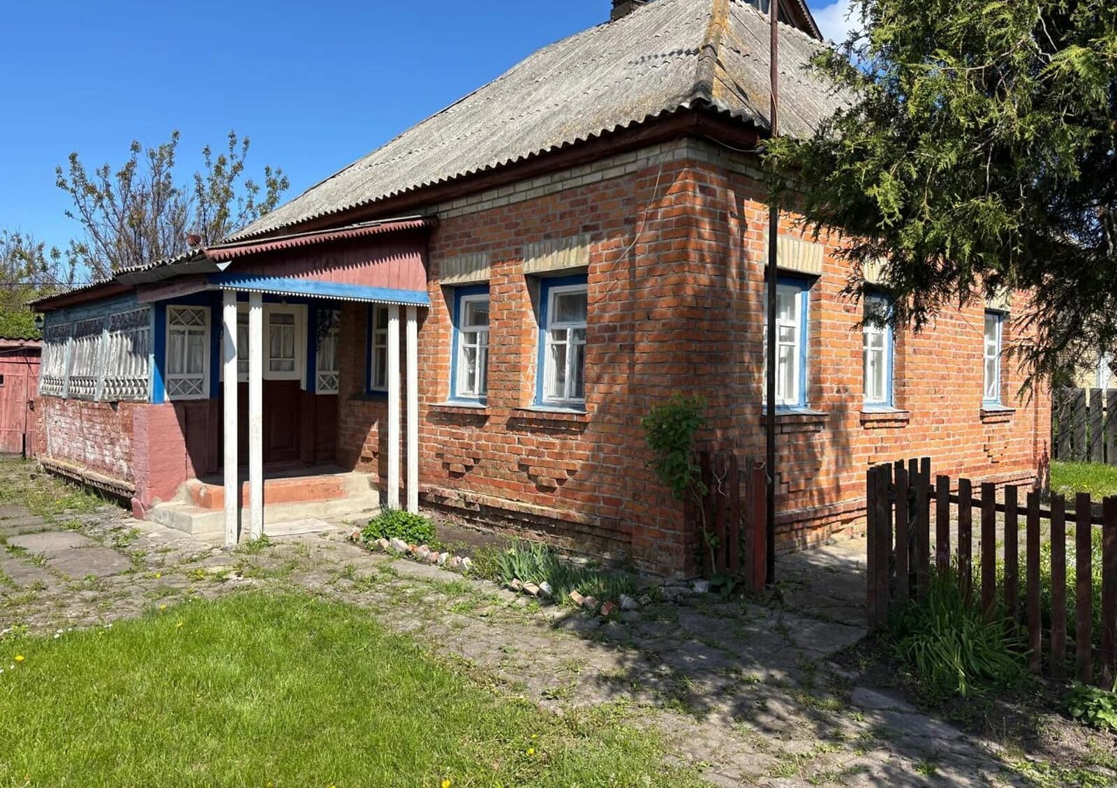 Будинок, Носівка: 27 соток, пічне опалення, криниця - фото 1