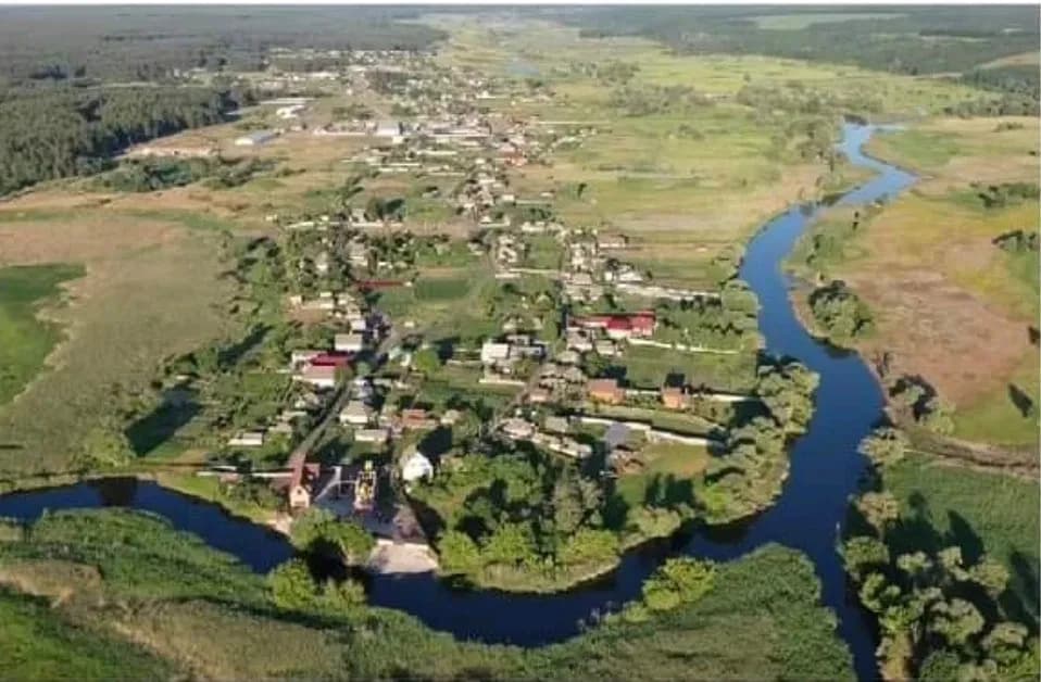 Ділянка 24 соток, Черкаський Бишкин: старий будинок