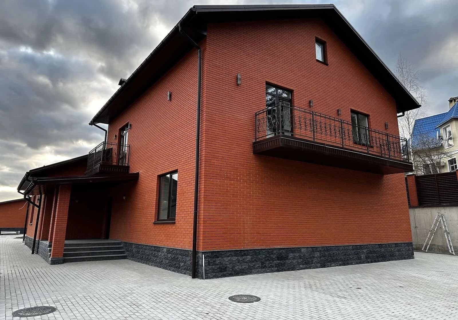 Будинок, Східниця: гараж, 5 спалень, резервне живлення - фото 3