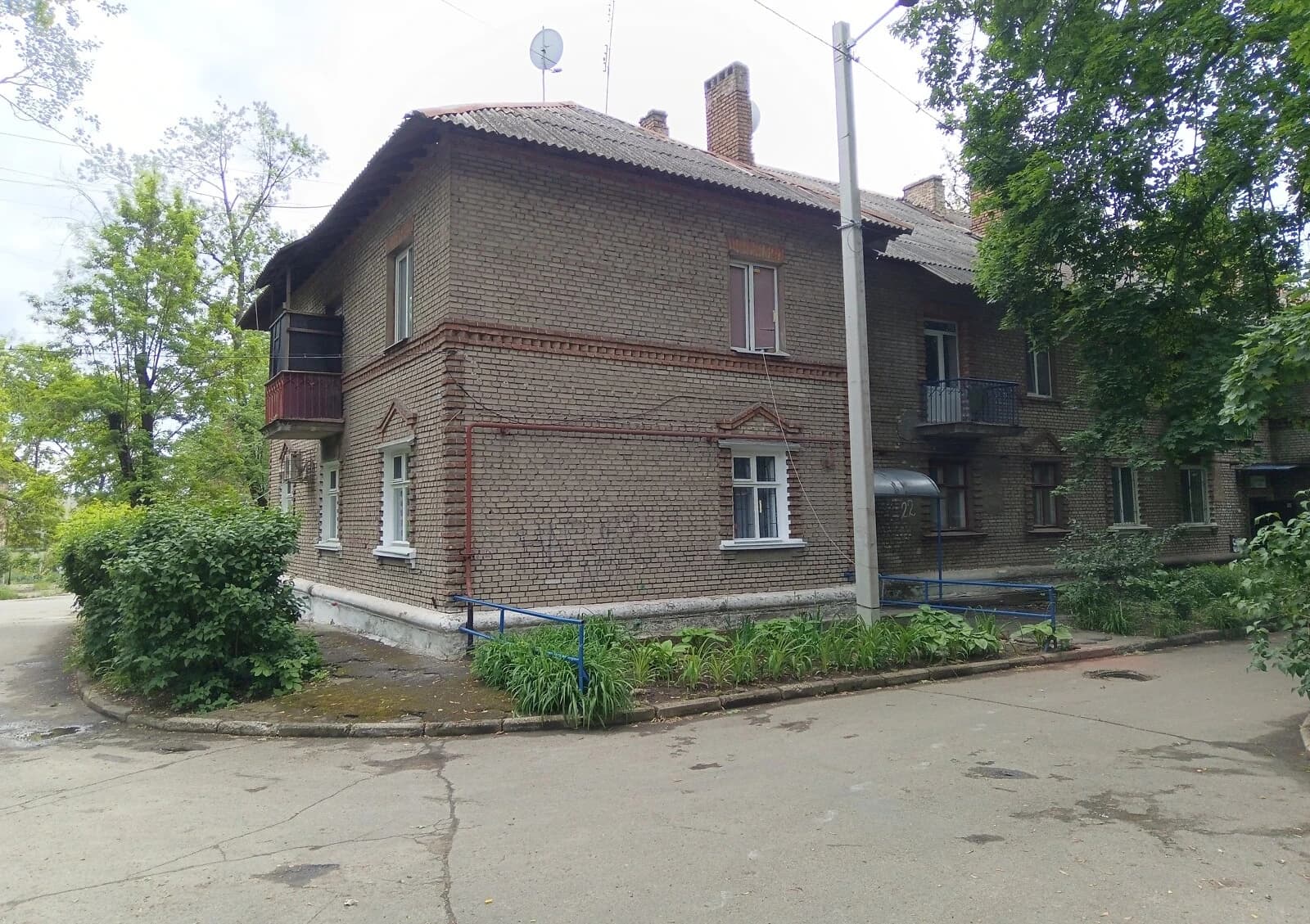 3-кімнатна квартира, Дніпровський: укриття, вода й опалення без світла