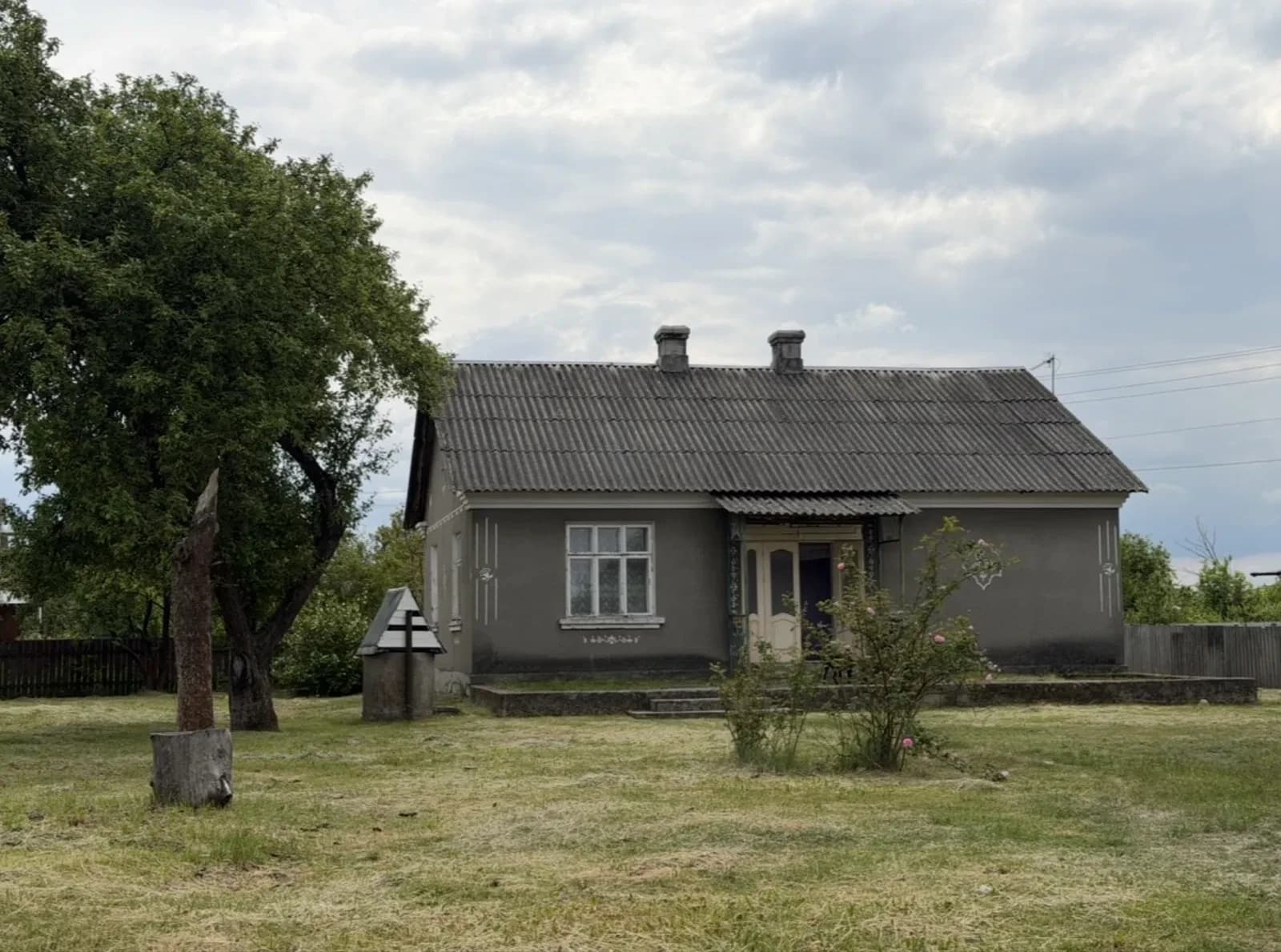 Будинок, Сілець: усі комунікації, асфальтована дорога поруч - фото 1