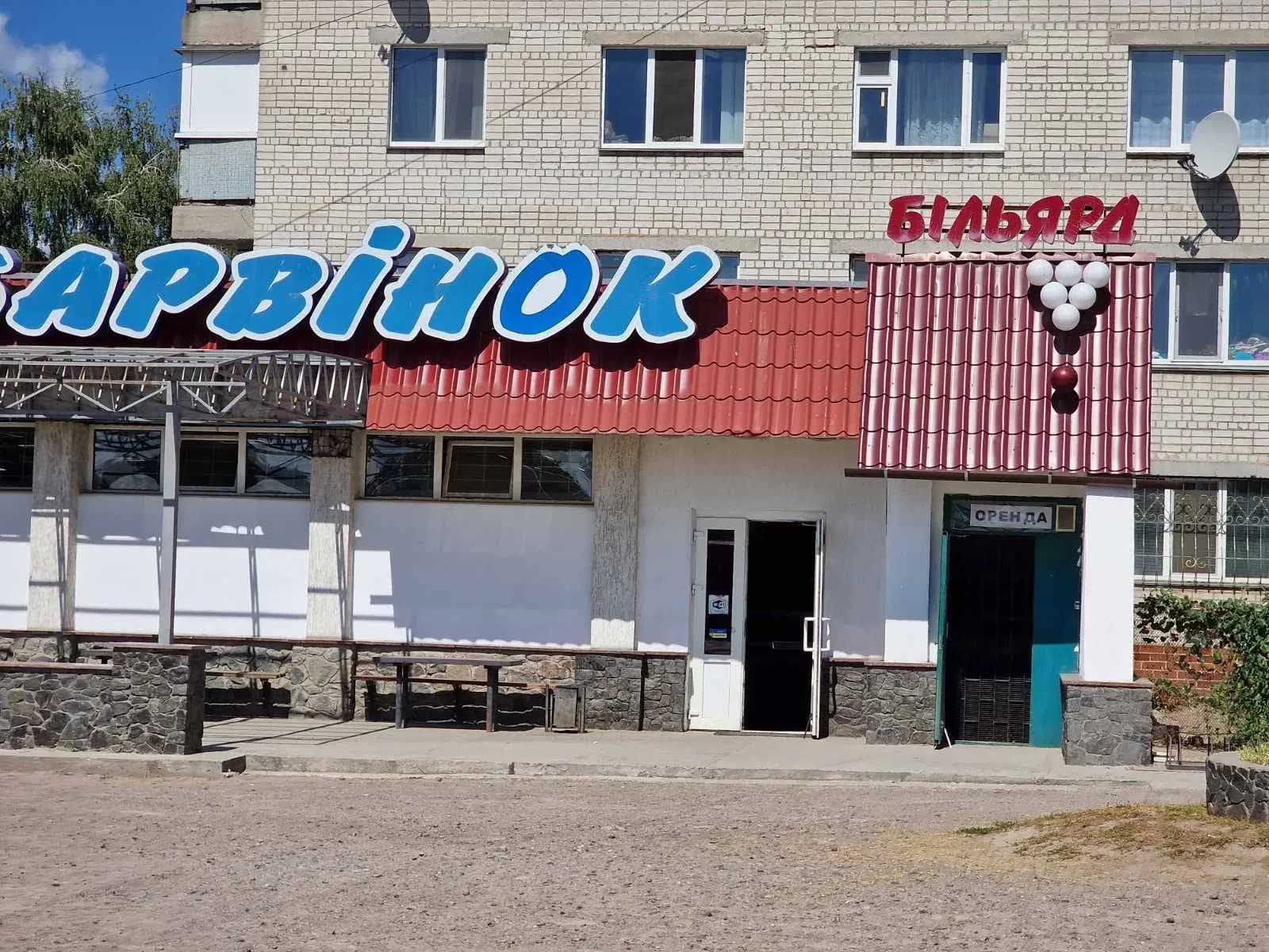 Магазин, Сміла: цокольне приміщення 350 м²